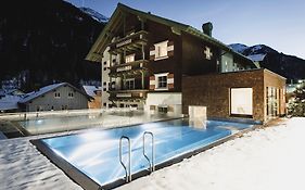 Hotel Schwarzer Adler - Sport&Spa